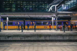 Op zoek naar een vacature treinschoonmaker zwolle?